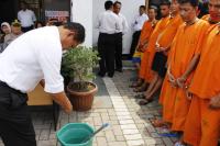 Polda Riau Musnahkan 1,3 Kg Ganja dan 38 Gram Shabu